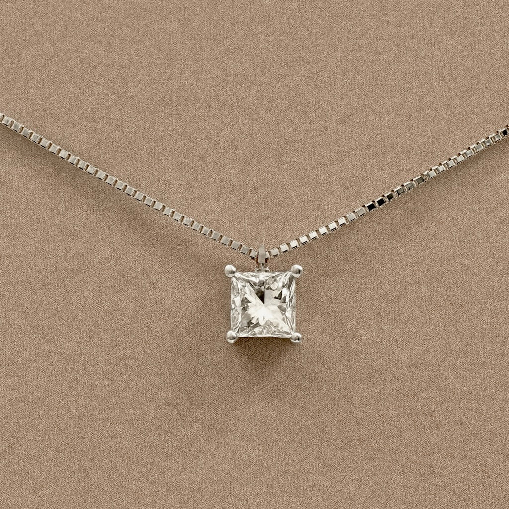 Ciondolo punto luce princess