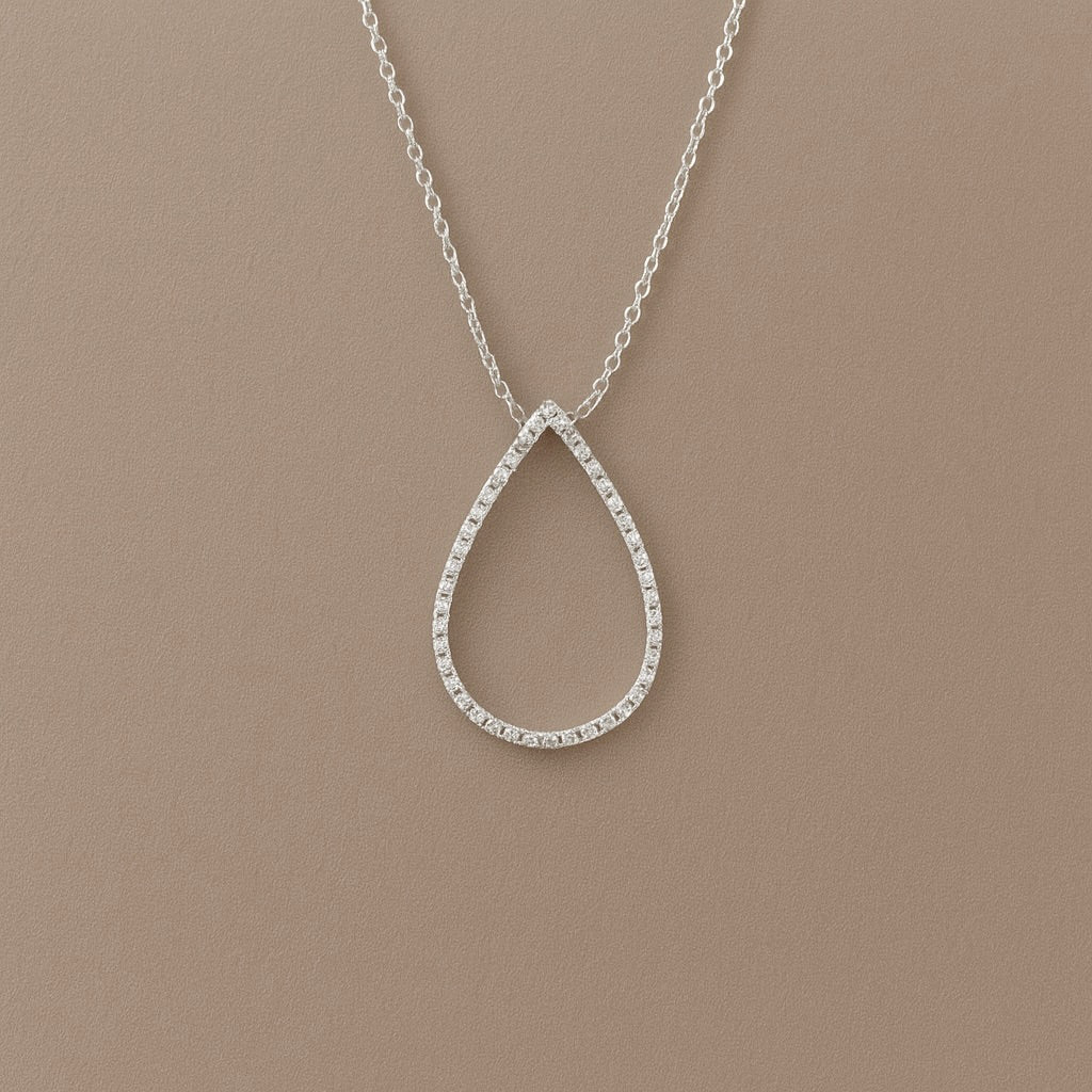 Ciondolo in oro 18kt a goccia con diamanti