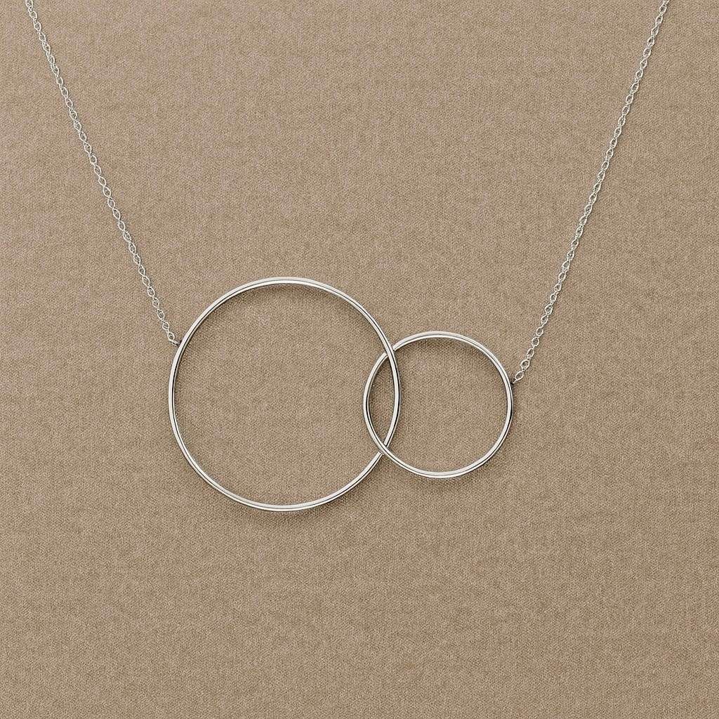 Ciondolo cerchio intrecciato
