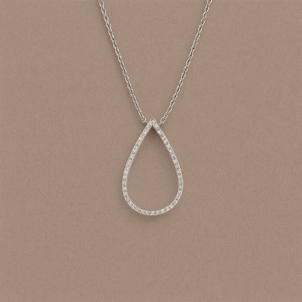 Ciondolo in oro 9kt a goccia con diamanti