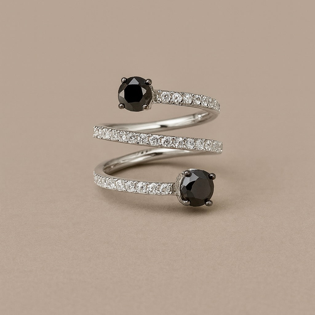 Anello oro 18kt spirale diamanti white con diamanti black
