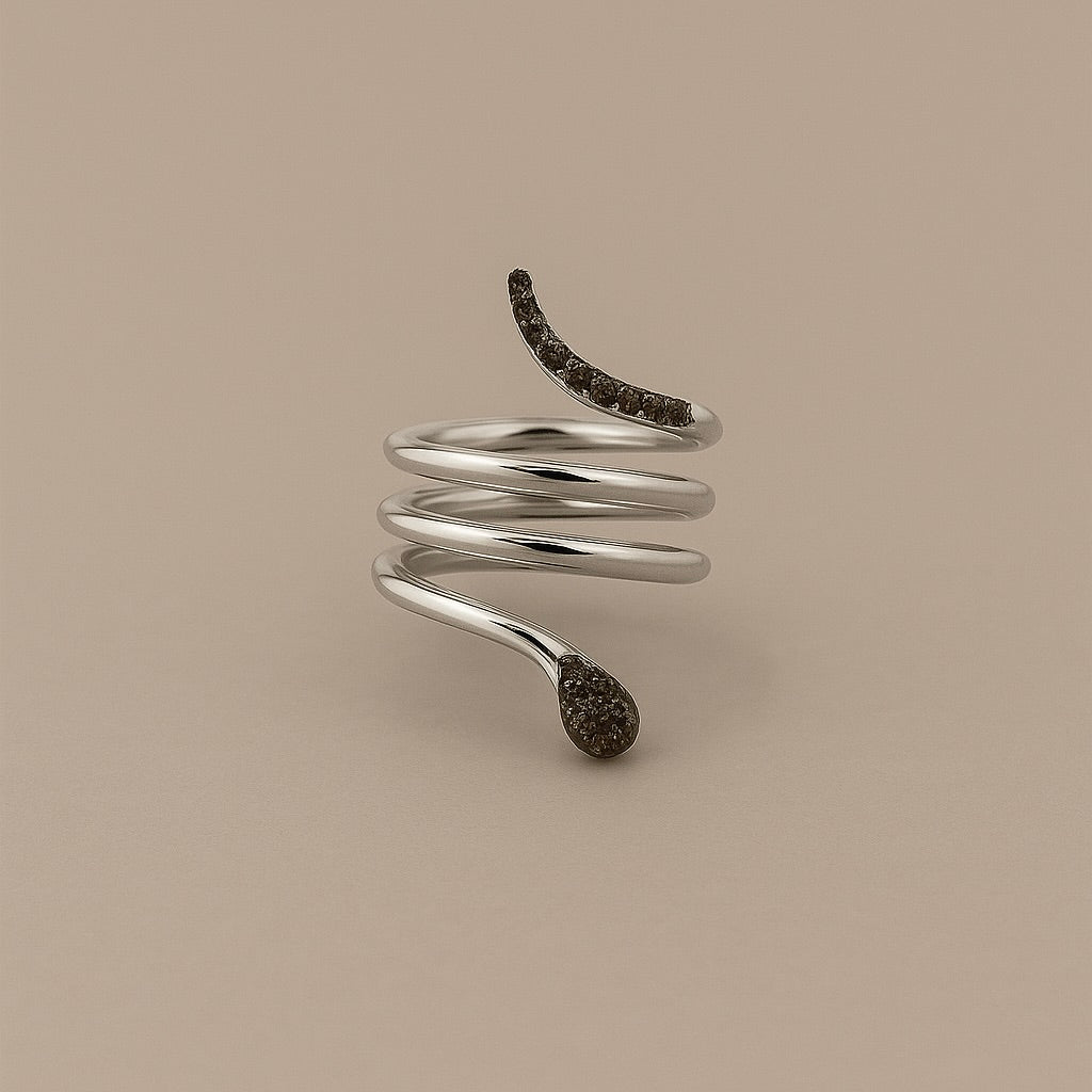 Anello in argento serpente diamanti testa & coda