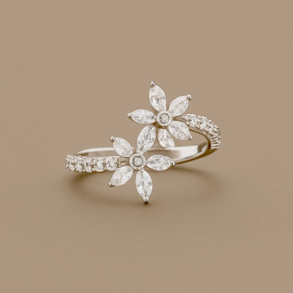 Anello oro 18kt contrariè fiori marquise