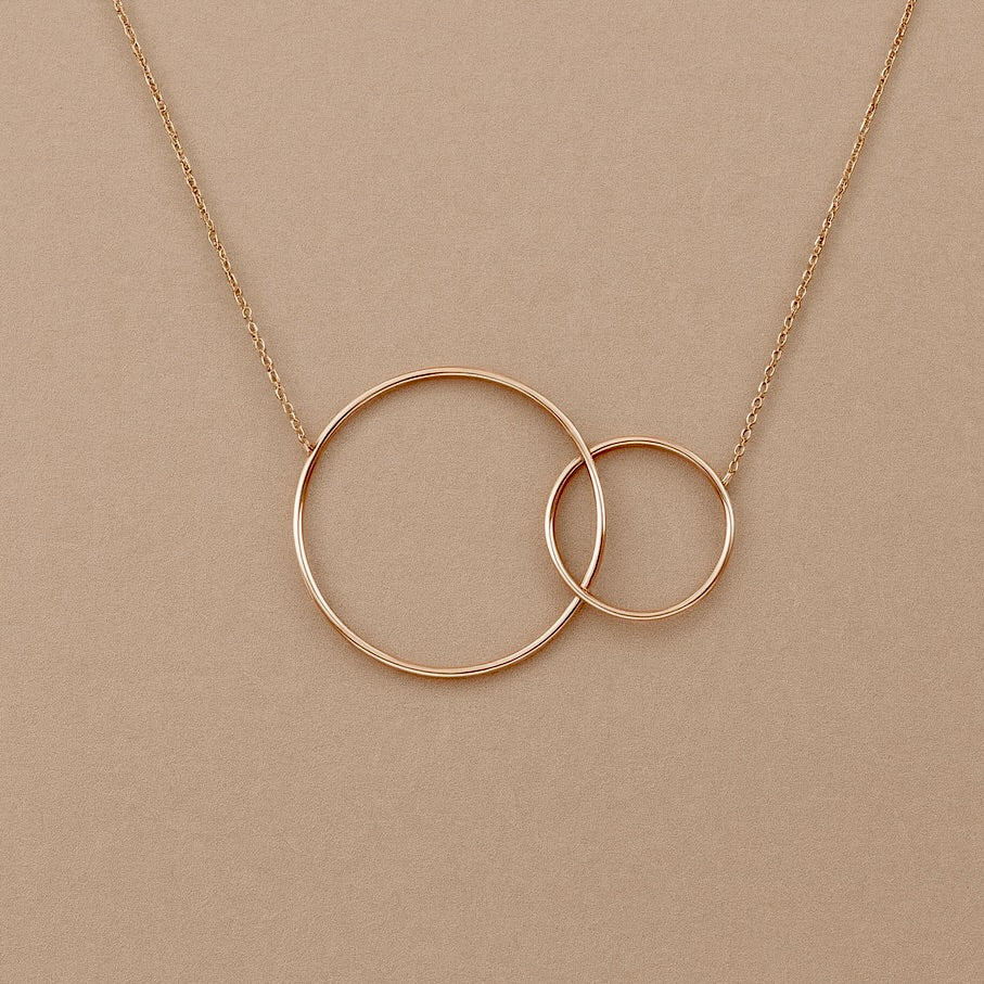 Ciondolo cerchio intrecciato