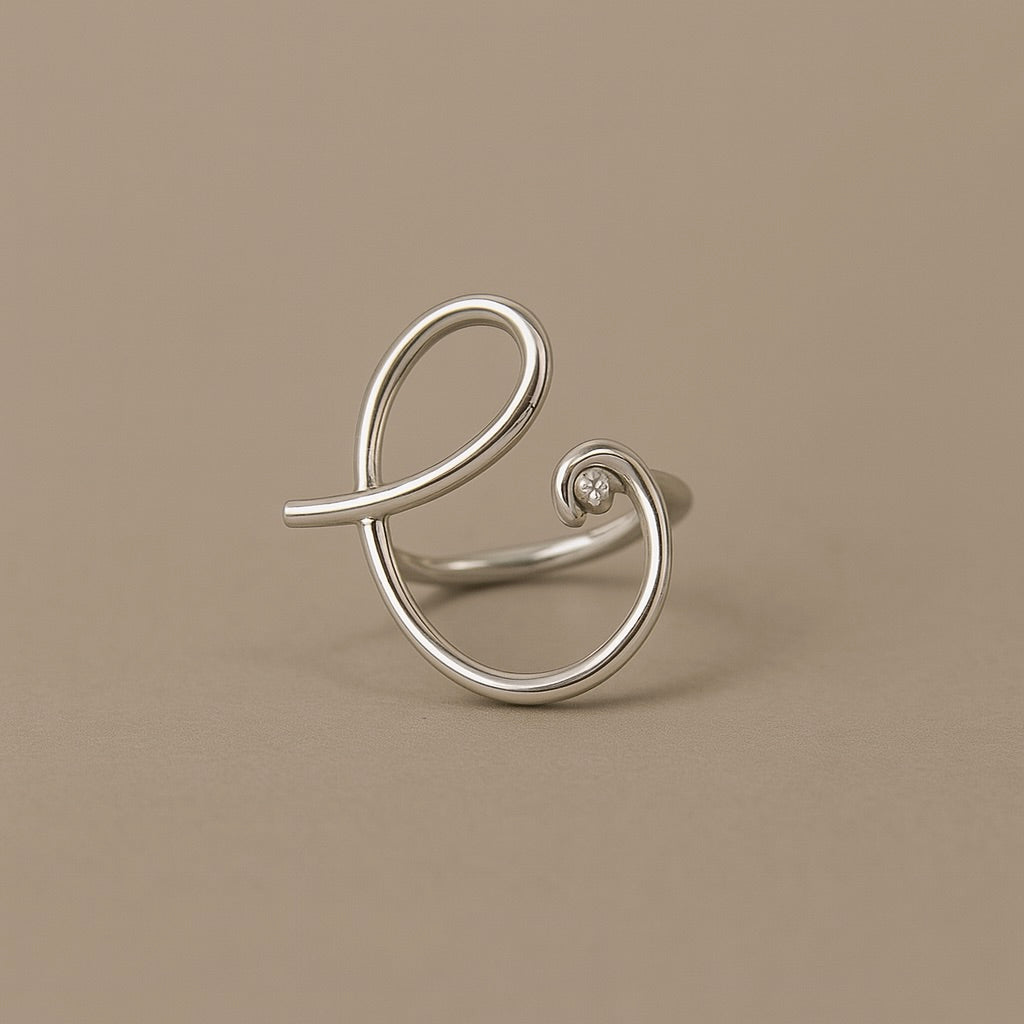 Anello argento iniziale C